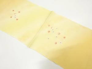 大特価品　未使用品　正絹　丹後ちりめん　刺繍　帯揚げ